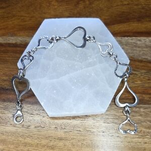 Silpada B1701 Hammered Textured Sterling Silver Spread The Love Heart Bracelet